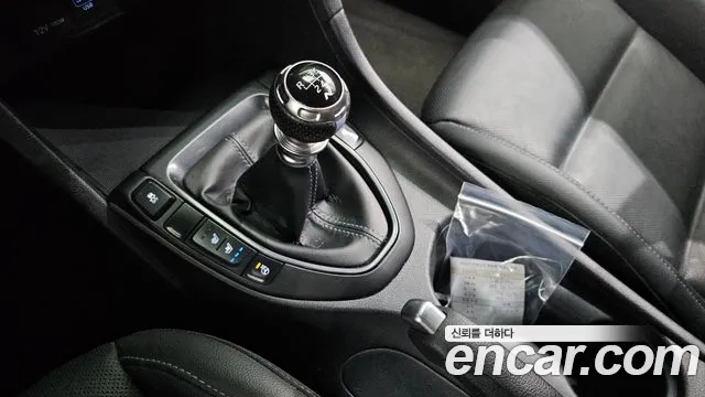 Hyundai Veloster (JS) id 2946140 из Кореи 19