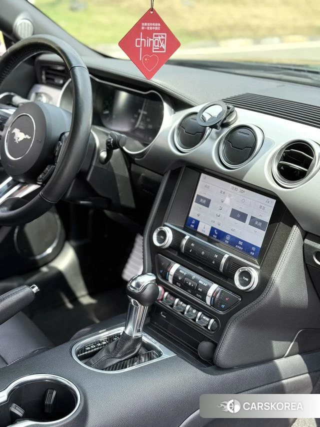 Ford Mustang id 4400081 из Китая 9