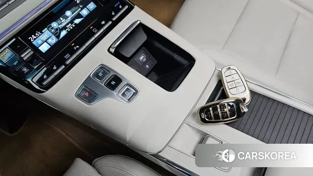 Hyundai The New Grandeur IG Hybrid id 3360763 из Кореи 19