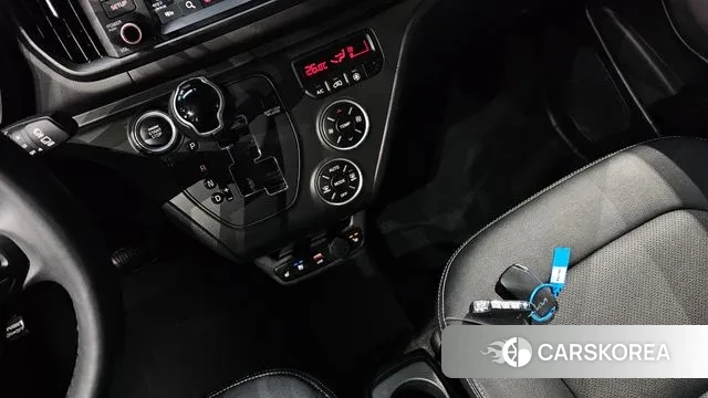 Kia The New Kia Ray id 3394228 из Кореи 19