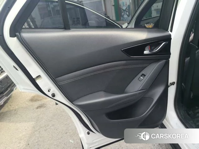 Mazda CX-4 id 4278674 из Китая 16