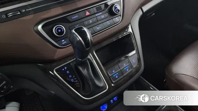 Hyundai The New Grand Starex id 2991098 из Кореи 19