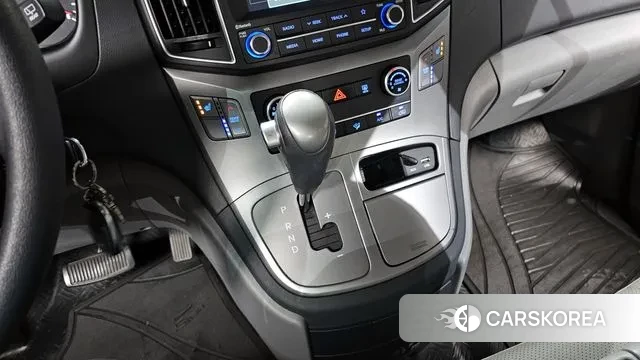 Hyundai The New Grand Starex id 3197990 из Кореи 19