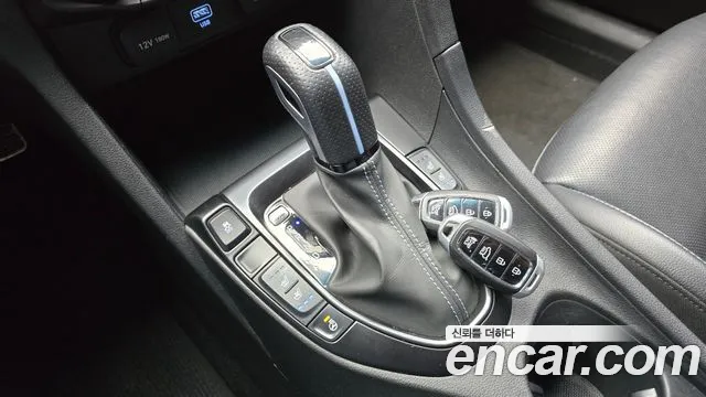 Hyundai Veloster (JS) id 2718999 из Кореи 19