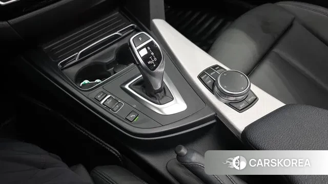 BMW 3 Series (F30) id 3718734 из Кореи 19