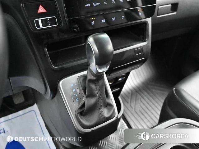 Hyundai Staria id 4249797 из Кореи 19