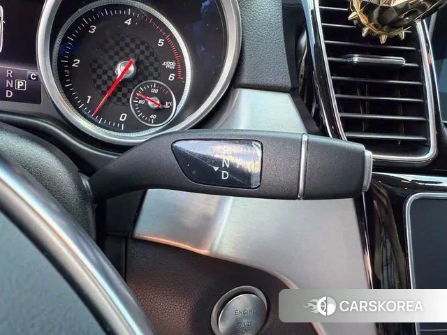 Mercedes-Benz GLE - Class W166 id 3029513 из Кореи 17