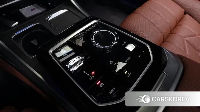 BMW 7 Series (G70) id 3016002 из Кореи 19