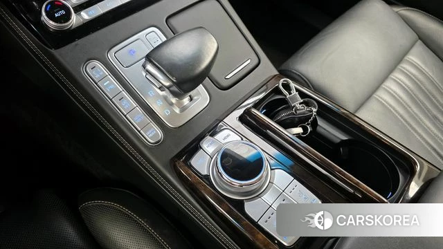 Genesis G90 id 4362967 из Кореи 19