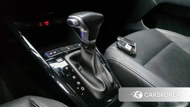 Kia Stonic id 3813573 из Кореи 19