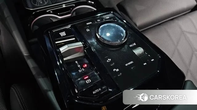 BMW 5 Series (G60) id 3629029 из Кореи 19