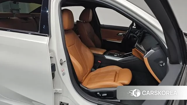 BMW 3 Series (G20) id 3696713 из Кореи 19