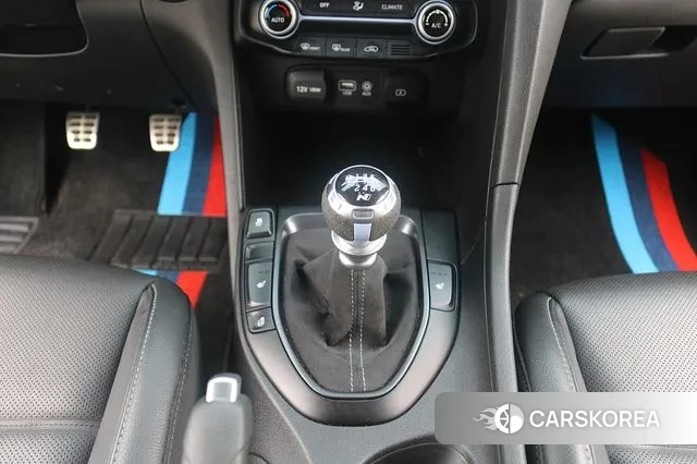 Hyundai Veloster (JS) id 3233637 из Кореи 19