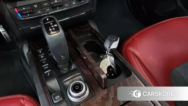 Maserati Ghibli id 3583181 из Кореи 19