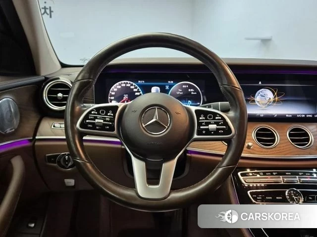 Mercedes-Benz E-Class W213 id 4652245 из Кореи 17