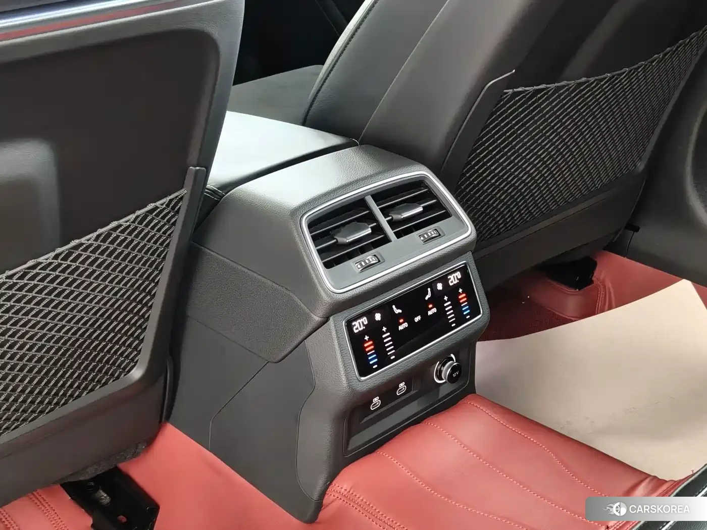 Audi A6L id 4607197 из Китая 15