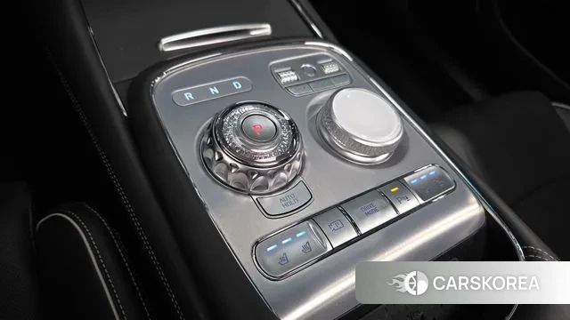 Genesis G90 (RS4) id 3002444 из Кореи 19