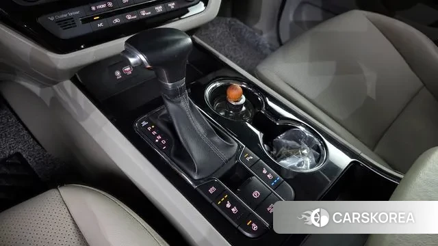 Kia The New Carnival id 3060066 из Кореи 19