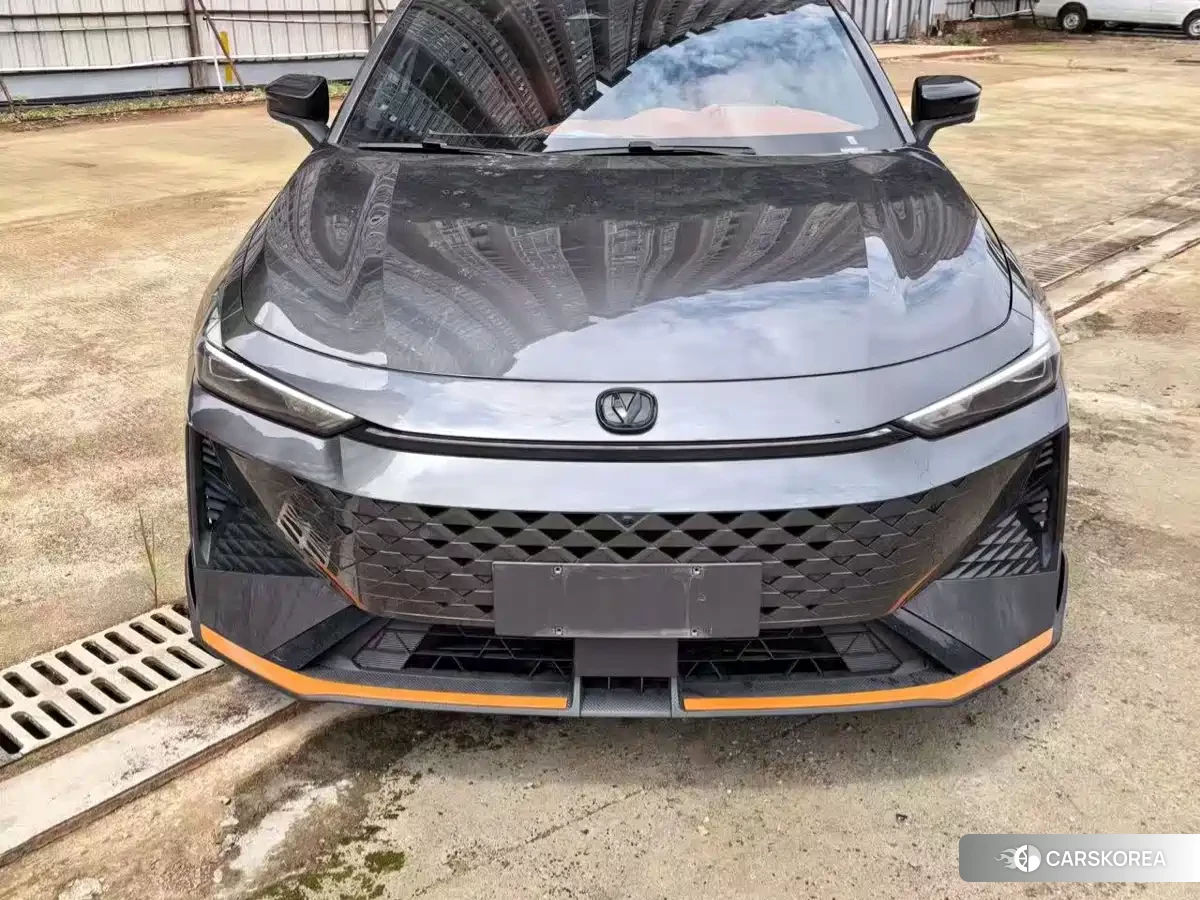 Chang'an Changan UNI-V id 4565225 из Китая 9