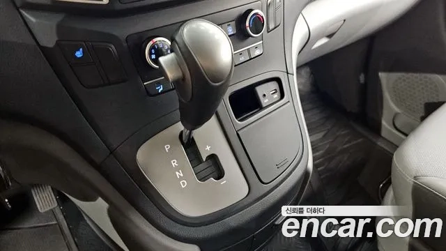 Hyundai The New Grand Starex id 2957043 из Кореи 19