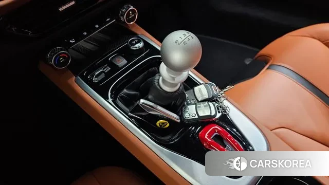 Lotus Emira id 3410188 из Кореи 19