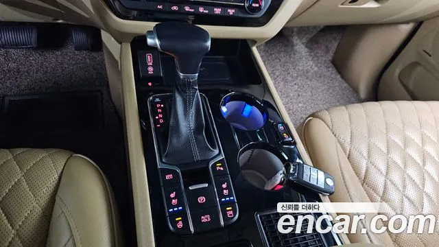 Kia The New Carnival id 2850342 из Кореи 19