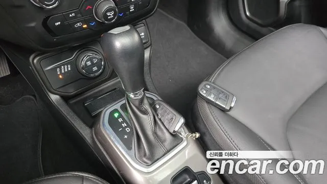 Jeep Renegade id 2599709 из Кореи 19