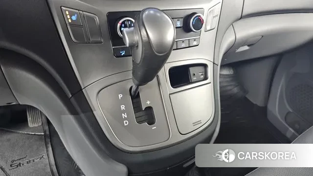 Hyundai The New Grand Starex id 3449644 из Кореи 19