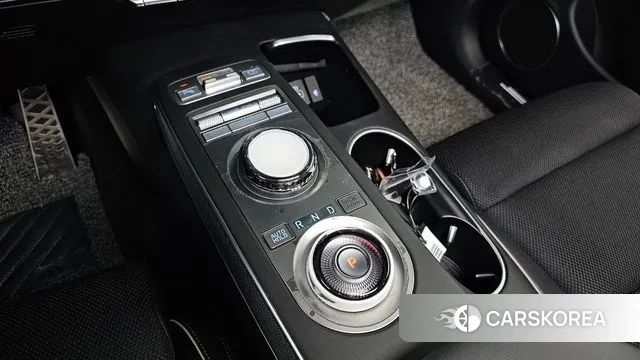 Genesis GV70 id 3400074 из Кореи 19