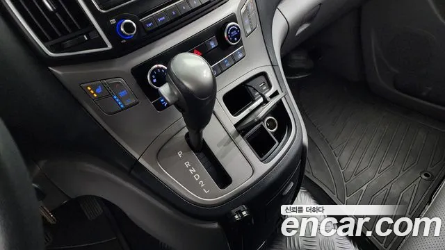 Hyundai The New Grand Starex id 2732881 из Кореи 19