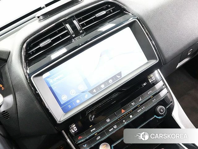 Jaguar XE id 4377908 из Кореи 19