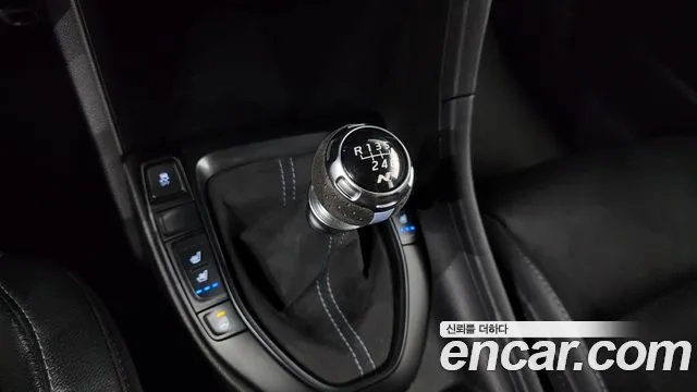 Hyundai Veloster (JS) id 2896610 из Кореи 19