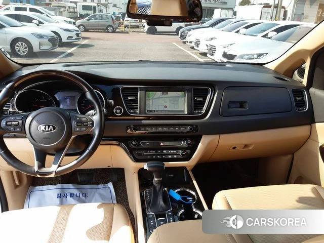 Kia The New Carnival id 3820602 из Кореи 13