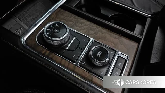 Ford Expeditation id 3306503 из Кореи 19