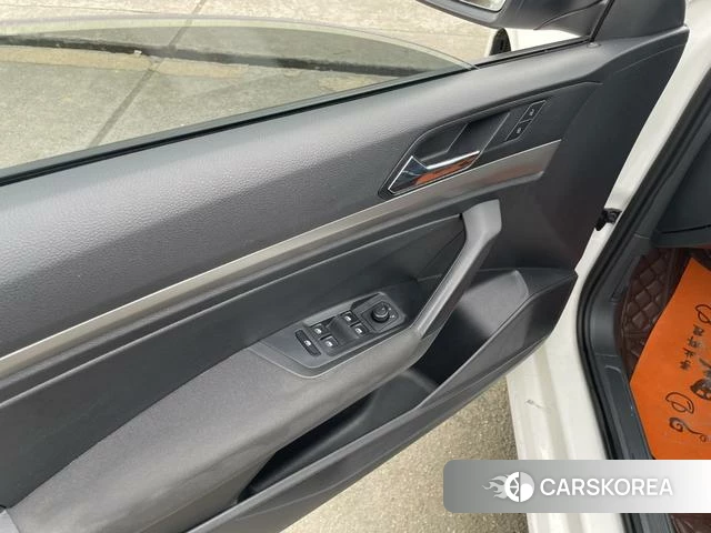 Volkswagen Lavida id 4255766 из Китая 16