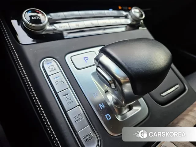 Genesis G90 id 3692592 из Кореи 19