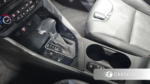 Kia The New Niro id 3661338 из Кореи 19