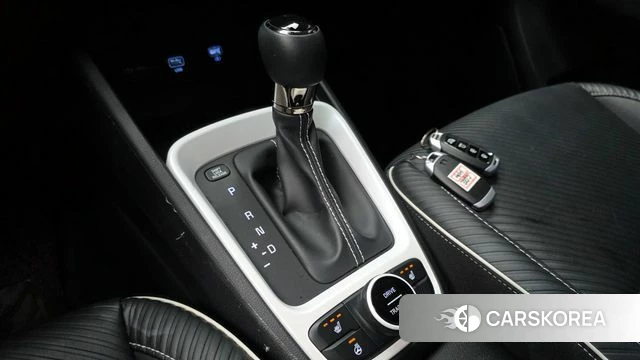 Hyundai Venue id 4377583 из Кореи 29