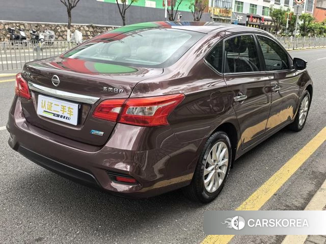 Nissan Xuan Yi id 4235641 из Китая 16