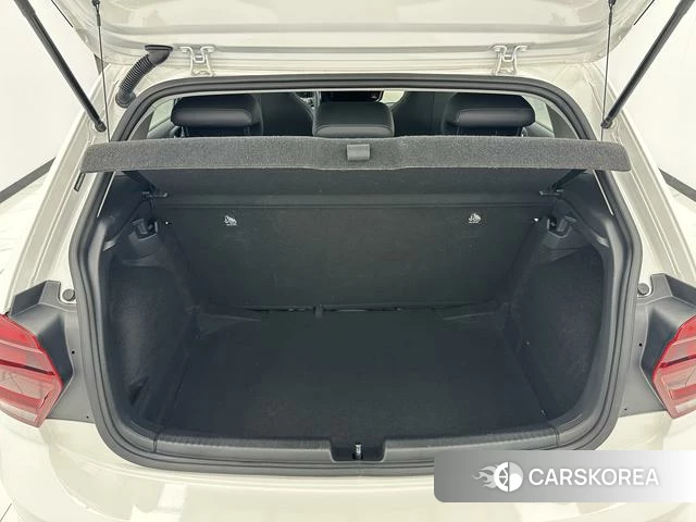 Volkswagen Polo id 4307420 из Китая 16