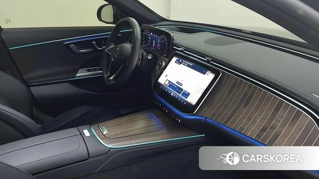 Mercedes-Benz E-Class W214 id 4230079 из Кореи 19