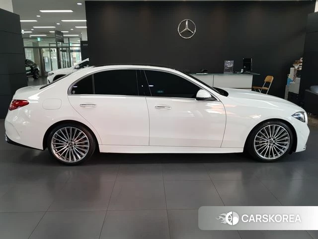 Mercedes-Benz C-Class W206 id 4017822 из Кореи 19