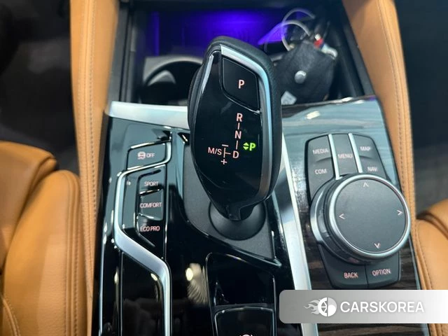 BMW 5 Series (G30) id 3819764 из Кореи 19