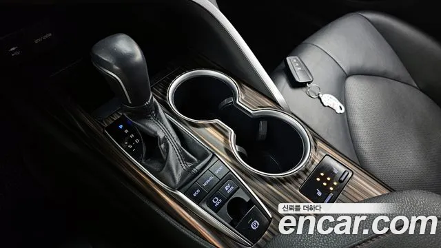 Toyota Camry (XV70) id 2602926 из Кореи 19