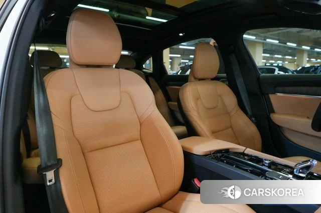 Volvo S90 id 3805397 из Кореи 19