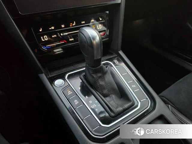 Volkswagen Passat GT (B8) id 4393616 из Кореи 14