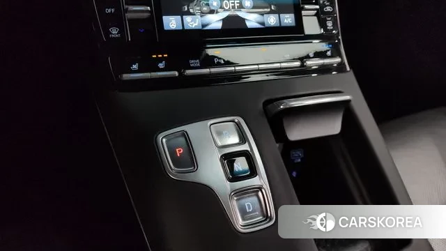 Hyundai The New Grandeur IG id 3421711 из Кореи 19