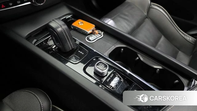Volvo XC60 second Generation id 3843693 из Кореи 19