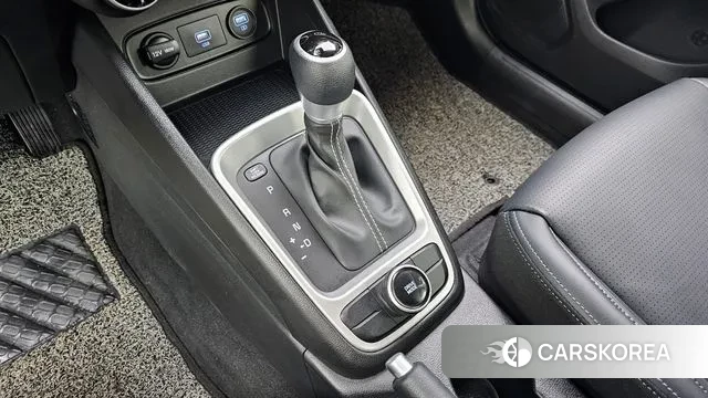 Hyundai Venue id 3514426 из Кореи 19