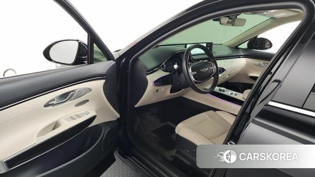 Genesis GV70 id 3935389 из Кореи 19